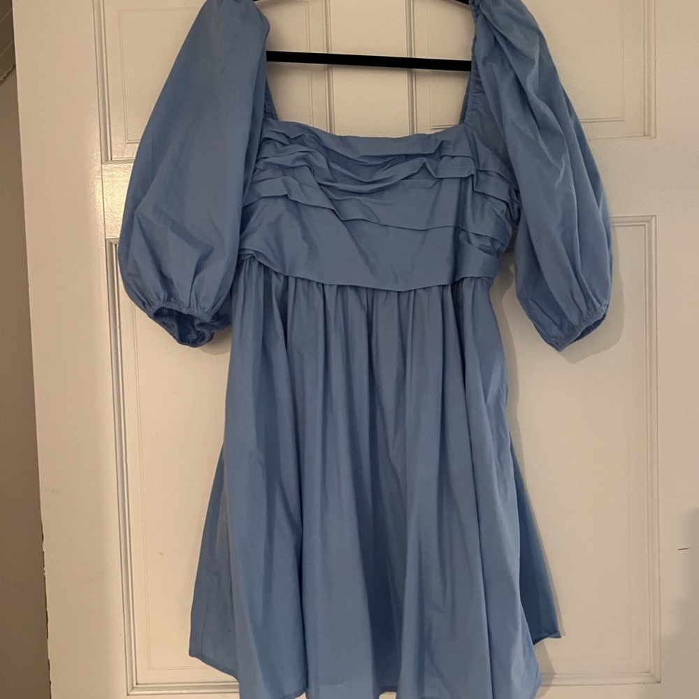Abercrombie & Fitch Puff Sleeve Dress